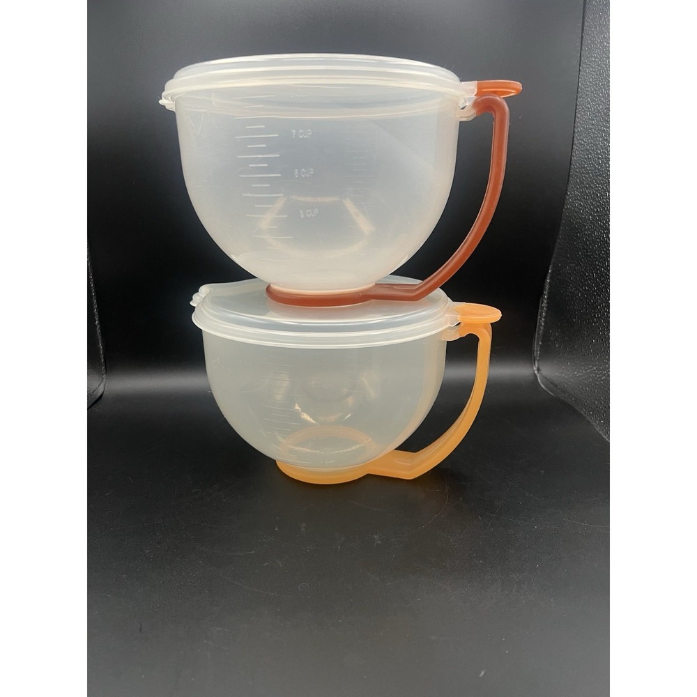 Lot Of 2 Oneida Batter Bowl 10 Cup Mix & Measure 51069 Non Slip